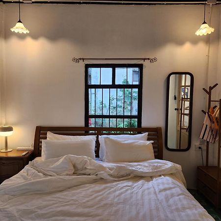 Hostel The Ordinary 8 Surat Thani Zewnętrze zdjęcie